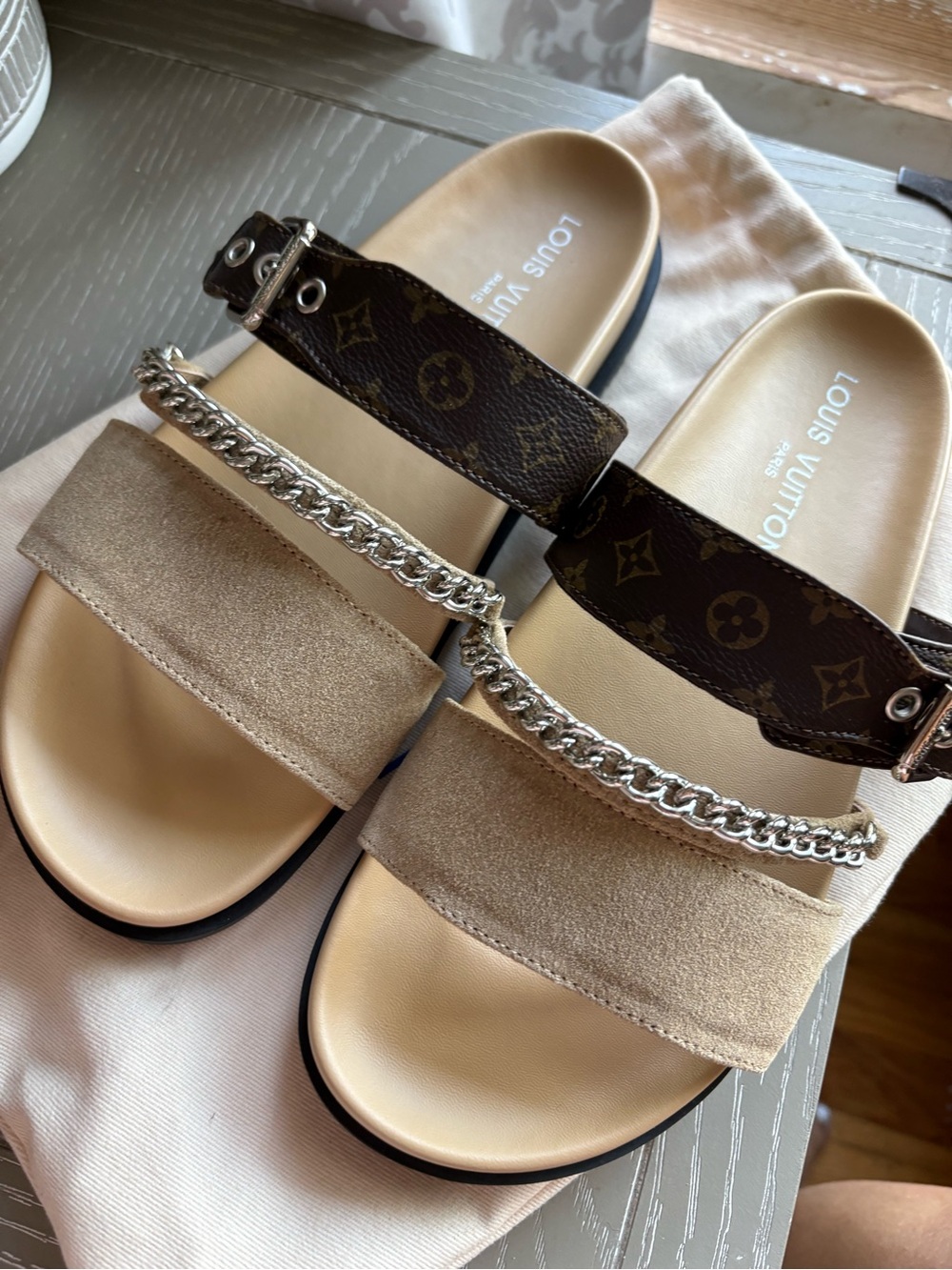 FASHION Tan Suede & Monogram Chain Slide Sandals